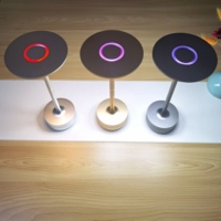 Lampe de table sans fil en aluminium, lampe de bureau LED intelligente, lampe de chevet pour la maison, la chambre, la terrasse extérieure et le bureau