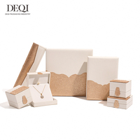 Boîte d'emballage de bijoux de luxe personnalisée DEQI, boîte cadeau en or rose blanc, ensemble d'emballage personnalisé avec logo pour bague, collier, boucles d'oreilles, bracelet