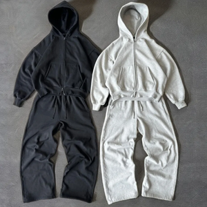 Ensemble de survêtement personnalisé en molleton technique pour <span class=keywords><strong>homme</strong></span>, avec sweat à capuche zippé et <span class=keywords><strong>pantalon</strong></span> évasé - Product Image 1
