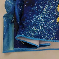 88% Polyester 12% Nylon Microfibre Ciel Étoilé Imprimé Logo Personnalisé et Taille Serviette De Plage Écologique À Séchage Rapide Sans Sable