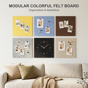 Paquete de 6 tableros de <span class=keywords><strong>fieltro</strong></span> cuadrados <span class=keywords><strong>con</strong></span> ganchos de imitación madera para exhibición en pared, organización de notas, colgar fotos y publicar avisos - Product Image 5