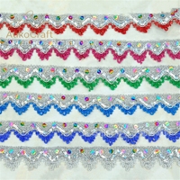 Vente en gros usine, Tissu dentelle couronne ondulée économique 9m, Dentelle tressée à paillettes pour vêtements de scène, Textile de costume à paillettes DIY, Bordure en dentelle Gota
