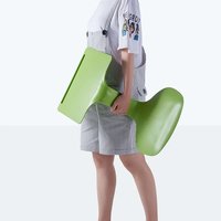 Bureau d'ordinateur portable en plastique écologique en forme de Z, léger, avec fente pour appareil, table d'étude monobloc pour salon