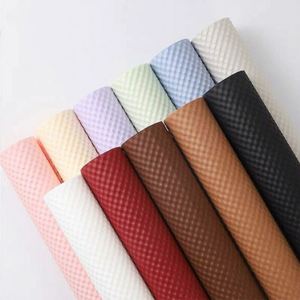 Nouveauté - Papier d'emballage mat imperméable gaufré 50x50cm pour l'emballage de bouteilles de vin et de coffrets cadeaux de spiritueux de luxe - 10 feuilles/paquet - Product Image 1
