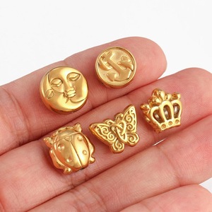 Nouvelles perles en acier inoxydable de haute qualité pour la fabrication de bijoux, vente en gros, perles délicates en forme de soleil, papillon, couronne, croix, perles à petit trou, breloques - Product Image 5