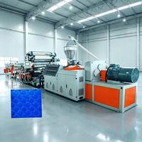 Machine d'extrusion automatique pour la fabrication de tapis de sol en PVC plastique