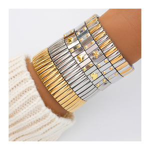 YF3905 Heißes Elastisches Edelstahlarmband Liebe Pentagramm Zirkon Zweifarbig Wasserfeste Armbänder - Product Image 1