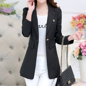 Traje de Mujer - Formal a Media Pierna con un Solo Botón, Estilo Moderno - Product Image 2