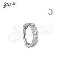 SUPERSTAR Anneau de piercing en titane ASTM F136 à segment articulé, double rangée de zircone cubique (CZ) avec pavé latéral, pour septum, nez et oreille