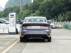 Nouvelle <span class=keywords><strong>Voiture</strong></span> à Essence Chinoise 2025 Geely Dihao Emgrand 2025 Gen 4 Champion Luxury Edition 1.5L CVT 5 Portes - Product Image 6