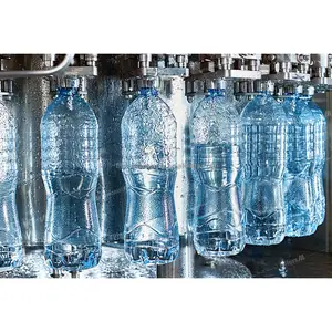 Komplettab automatische Pet-Glasflasche Reinwasser-Produktionslinie 3-in-1-Abfüllmaschine