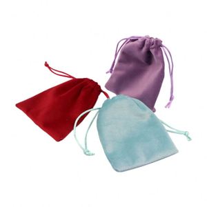 Sac à poussière en velours Lisi 7*9cm avec cordon de serrage, en tissu doux, pour bijoux, bonbons, cadeaux, recyclable avec impression par estampage - Product Image 3
