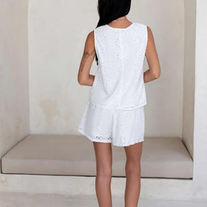 Fabricant de tenues d'été tendance : haut sans manches à col rond et short en coton respirant, ensemble deux pièces sur mesure. - Product Image 5
