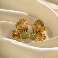 Boucles d'oreilles en acier inoxydable avec pétales vintage et deux pierres vertes pour femmes