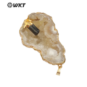 <span class=keywords><strong>Colgante</strong></span> de <span class=keywords><strong>turmalina</strong></span> <span class=keywords><strong>negra</strong></span> de WT-P1420 para mujer, adorno de oro en forma aleatoria, joyería de moda, <span class=keywords><strong>colgante</strong></span> de cuarzo <span class=keywords><strong>Natural</strong></span> de geoda - Product Image 2
