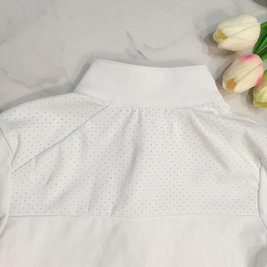 Couches de base équestre à manches longues en tissu de maille personnalisé pour les femmes chemise de concours d'équitation blanche et respirante - Product Image 5