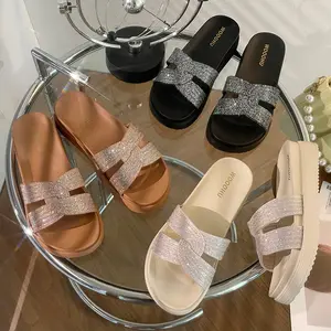 Zapatos de moda, zapatos de playa, chanclas que combinan con todo, zapatillas deslizantes para mujer, sandalias, zapatos de vestir de nuevo estilo