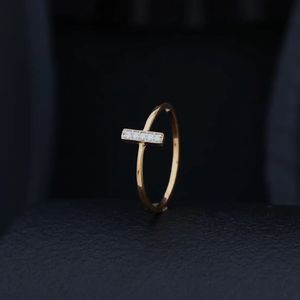 Anillo de Diamantes Reales Diamond Bar, Joyería Fina de Diseño Elegante, Moderno y Brillante, Regalo de Boda - Product Image 1