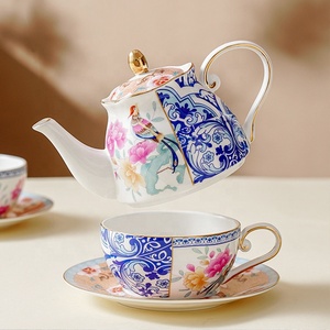 Zarif Lüks İngiliz Öğleden Sonra Çayı Servis Seti Vintage Ev Tipi Çevre Dostu Kemik Çini Kahve Fincanı Tabağı Çaydanlık Hausweet TP-0021 - Product Image 2