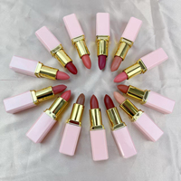Rouge à lèvres mat effet crème 12 teintes Végan Imperméable Longue tenue Format voyage Luxe Application facile Effet estompé Couleur velours