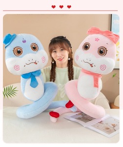 Juguete de Peluche de Serpiente para Parejas, Diseño de Año Nuevo, Material Ecológico, Muñeco Divertido, Animal de Dibujos Animados, Venta al Por Mayor - Product Image 2