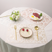 Set de table en PVC brodé de fleurs |   Nappe de table rectangulaire élégante pour la décoration de mariage et de la maison