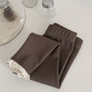 Großhandel anpassbare Leggings Frühling und Herbst Neue einfarbige Farbe mit Spitze und Spitzens aum lässig und einfach süß - Product Image 6