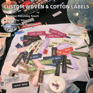 Etiquetas Tejidas Personalizadas Hechas a Mano con Costuras para Ropa, Bolsos y Zapatos - Forma Personalizada y Etiquetas Impresas, Precio al por Mayor, OEM - Product Image 2
