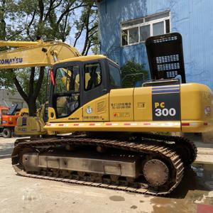 Excavadora usada KOMATSU de Japón, original de segunda mano, maquinaria hidráulica sobre orugas en buenas condiciones, excavadora en buen estado, de segunda mano - Product Image 1