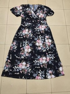 Vestido <span class=keywords><strong>de</strong></span> chifón estampado con cuello en V y encaje, talla grande L-5XL, para verano, color vino o negro, informal, para fiesta, para mujer. - Product Image 5