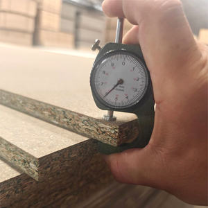 4x8 Nguyên Đồng bằng <span class=keywords><strong>particleboard</strong></span> flakeboard đồ nội thất flakeboard không thấm nước chất lượng cao ván tấm - Product Image 5