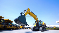 Excavatrice géante XE4000 de 400 tonnes de marque supérieure de la Chine avec une capacité de godet de 23 m³ pour l'exploitation minière à ciel ouvert et le chargement de roches