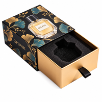 Fabricant de boîtes à tiroirs avec logo imprimé CMYK personnalisé, pelliculage mat et insert en mousse pour cadeaux