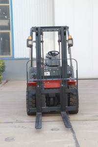 Montacargas Diésel de 3 Toneladas con Certificación CE CPC30 de Combustión Interna Contrabalanceado - Product Image 5