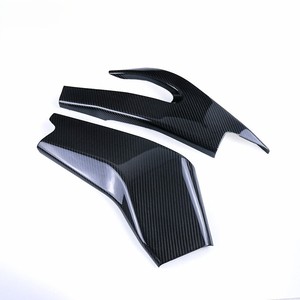 Protector de Basculante de Fibra de Carbono Seca 3K para Yamaha YZF-R6 2017 2018 2019 2020 2021 2022 2023 2024 - Product Image 6