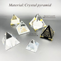 Hitop Quarz-Kristallglas-Pyramide Briefbeschwerer mit Metallständer Ägyptische Meditations-Pyramide Lasergraviert für Weihnachtsdekoration Maskottchen