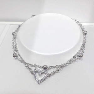 Pulsera de plata de ley 925 con circonita y baño de oro de 18k, diseño de mariposa y trébol de cuatro hojas, personalizable, moderna, para mujer. - Product Image 1