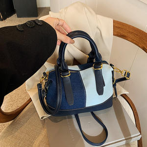 กระเป๋าถือแฟชั่นผู้หญิง หนัง PU ลายยีนส์ ทรงหมอน ซิปเดี่ยว หรูหรา ขายส่งจากโรงงาน ขายดี - Product Image 2