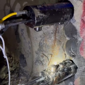 <span class=keywords><strong>Cuña</strong></span> y Herramienta de Corte Hidráulica Portátil <span class=keywords><strong>para</strong></span> Granito en Canteras y Operaciones Mineras - Product Image 3