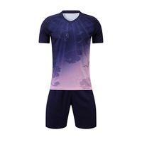 Nouveau design, haute qualité, 100% polyester, maillots de football respirants et à séchage rapide pour hommes
