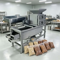 Breed toegepaste nieuwe stijl palmkernnootkraker machine, abrikozenpitten schelpbreker en -scheider, hazelnootschiller