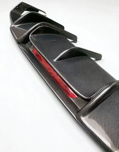 Diffusore Posteriore in Fibra di Carbonio con Luce per Modello W218 <span class=keywords><strong>CLS</strong></span> Classe R - Product Image 3