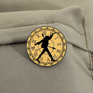 Pin Enamel Jam Chrono Trigger Gaya Retro JRPG Siluet Pedang Crono Dial Angka Romawi Bros Grosir - Product Image 3