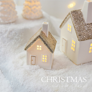 Casa de pueblo de cerámica blanca con 3D iluminado hogar pequeños <span class=keywords><strong>adornos</strong></span> artesanías hechas a mano venta al por mayor regalo de recuerdo CASA DE Navidad - Product Image 5