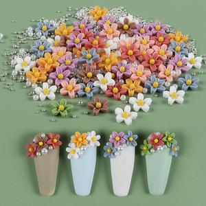 Decoración de <span class=keywords><strong>uñas</strong></span> de resina, <span class=keywords><strong>margaritas</strong></span>, Color amarillo, corazón, flor, perlas mezcladas y bola de acero, accesorios para <span class=keywords><strong>uñas</strong></span> - Product Image 4