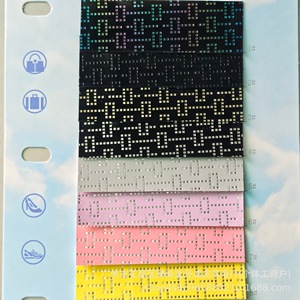 Cuir M-Trend effet miroir PU 0,65 mm 132 cm de large pour sacs, chaussures, vêtements et accessoires - Product Image 3