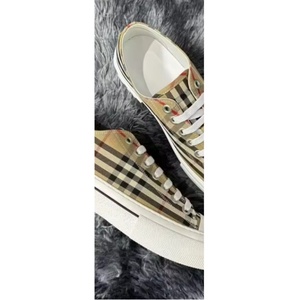 Baskets basses en toile à carreaux vintage, chaussures décontractées classiques à carreaux pour hommes/femmes, chaussures de skate à lacets à carreaux beiges - Product Image 2