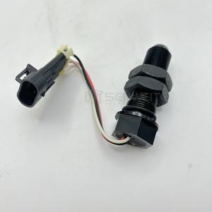 Sensor de Cigüeñal Senwitt RE558874 para Tractores John Deere, Piezas de Maquinaria de Construcción, Interruptor de Acero al Carbono - Product Image 2