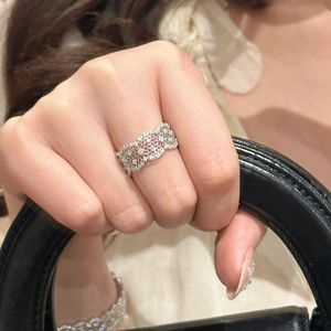 Bague en argent pur S925 de style rétro antique avec incrustation de diamants, luxe haut de gamme, polyvalente, niche, légère, haut de gamme - Product Image 3