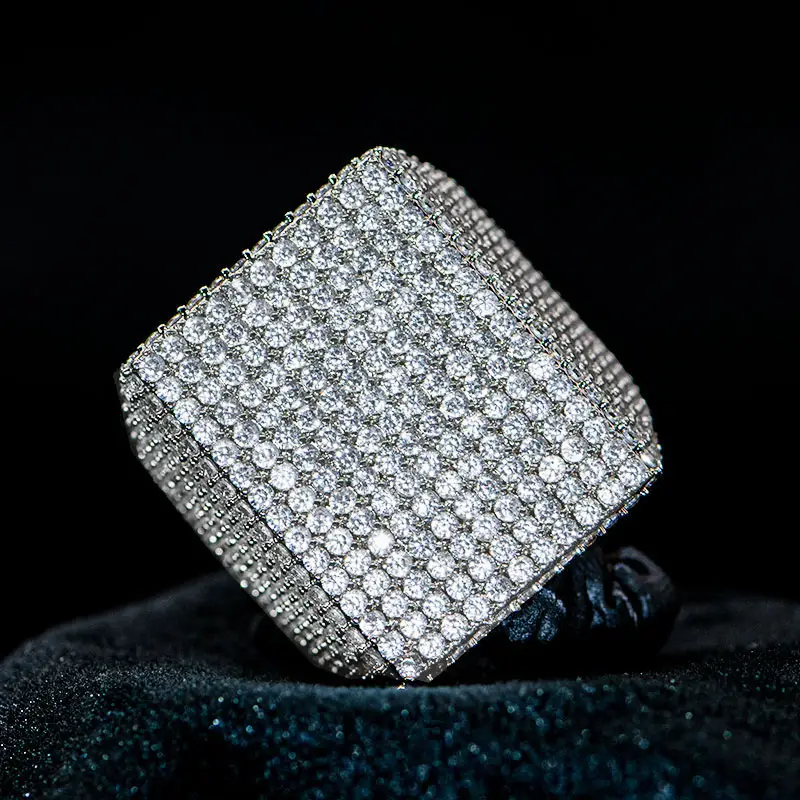 VVS Berlian Asli Putih Es Keluar Mode Mewah Natural Bagutte dan Berlian Bulat Semua Tangan Pengaturan Cincin Hiphop untuk Wanita Pria